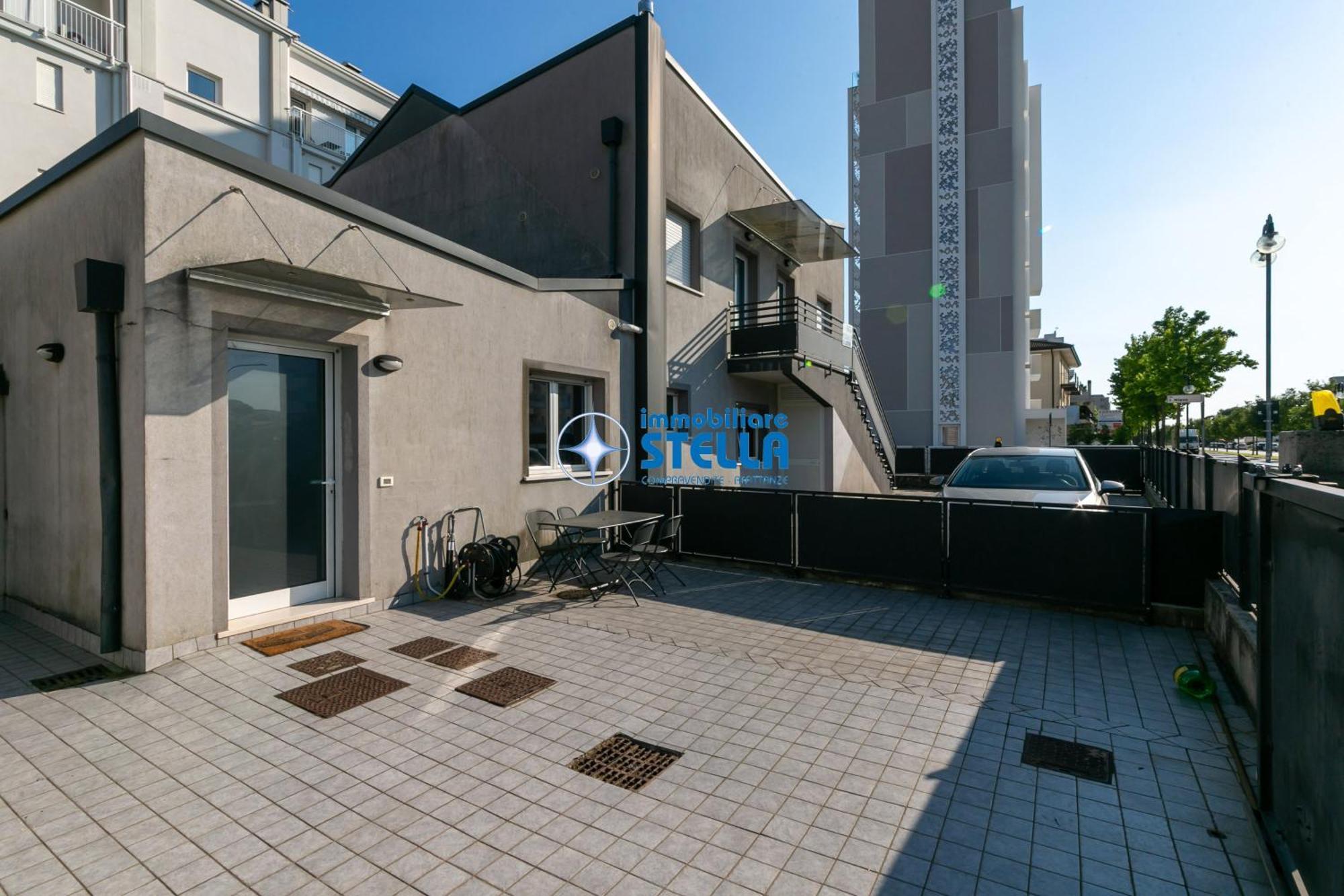 Condominio Milan ليدو دي يسولو المظهر الخارجي الصورة