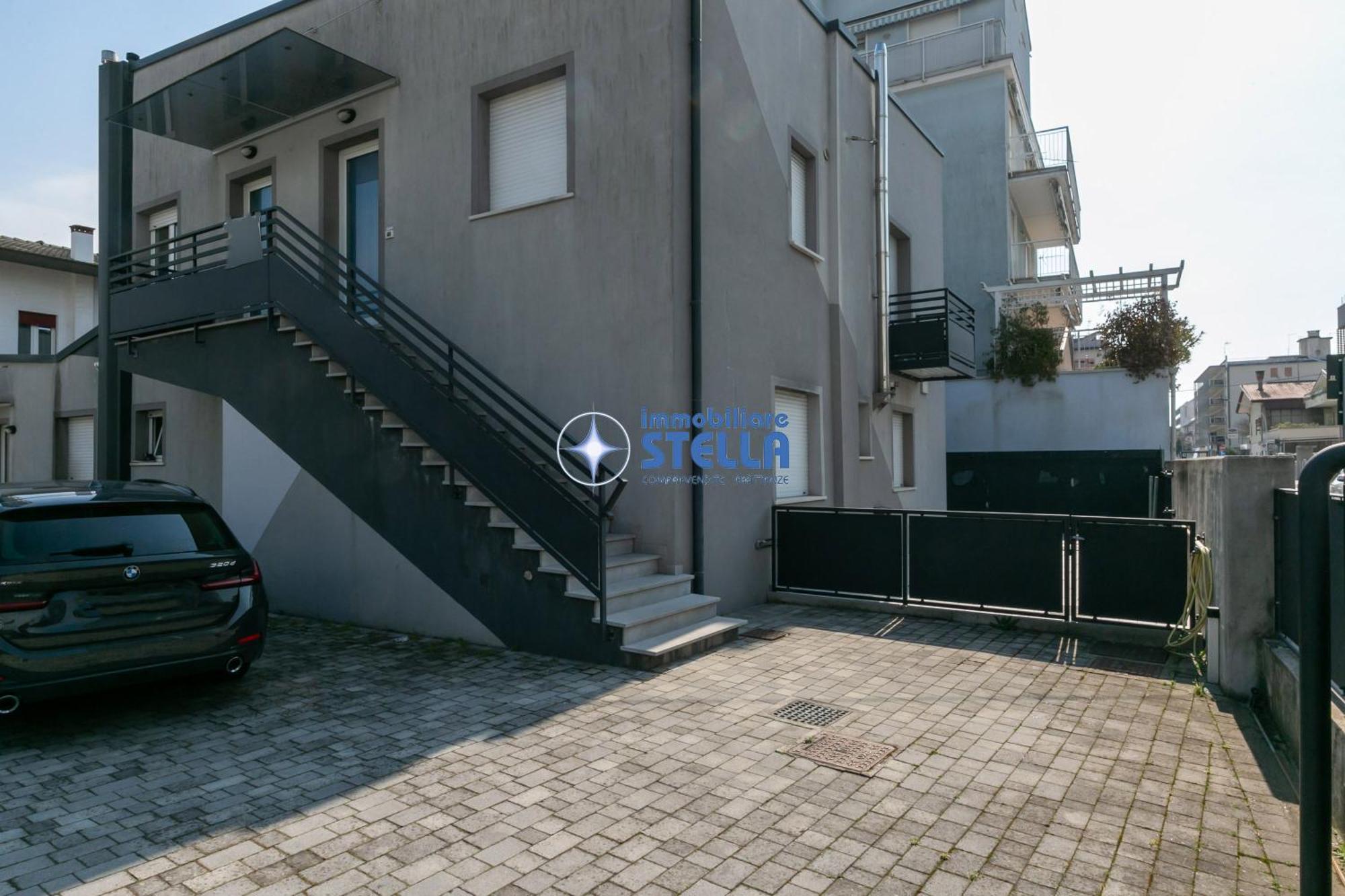 Condominio Milan ليدو دي يسولو المظهر الخارجي الصورة